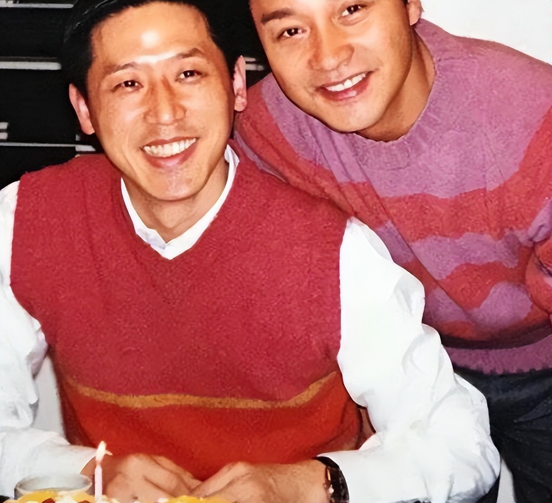 20年后再看张国荣：为何他会对一个男人情有独钟？原因尽显可怜！