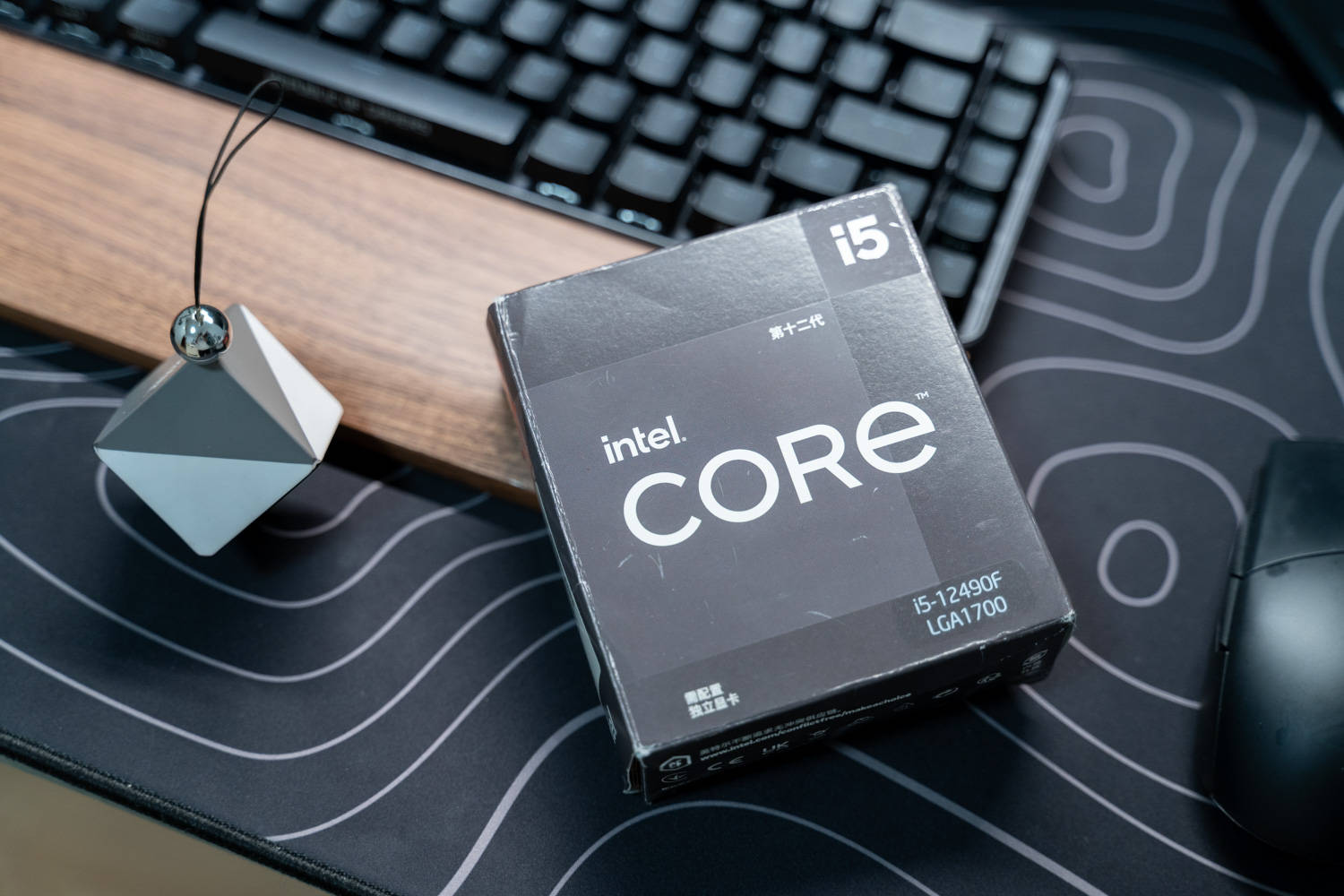 臭打游戏的怎么啦？性能和价格平衡的12490F够我玩了