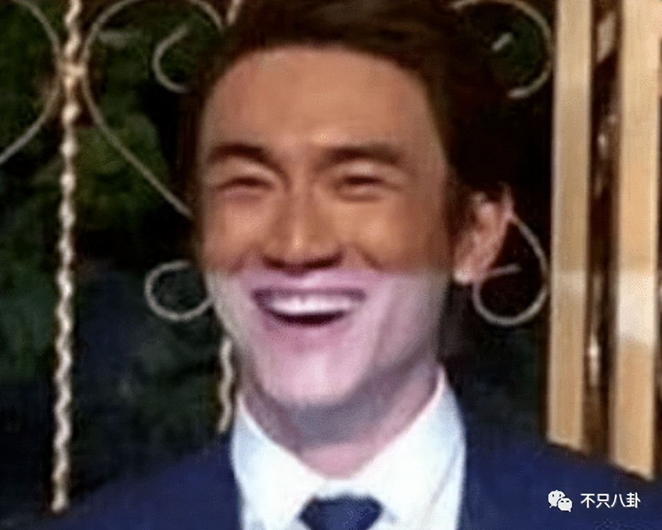 喜欢美女都不行？一张手机屏保引发的争吵......