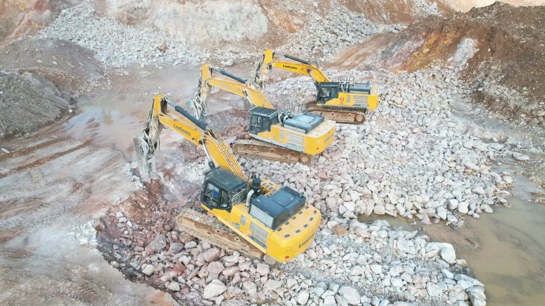 柳工965挖掘机国4,柳工965ehd一个月效益