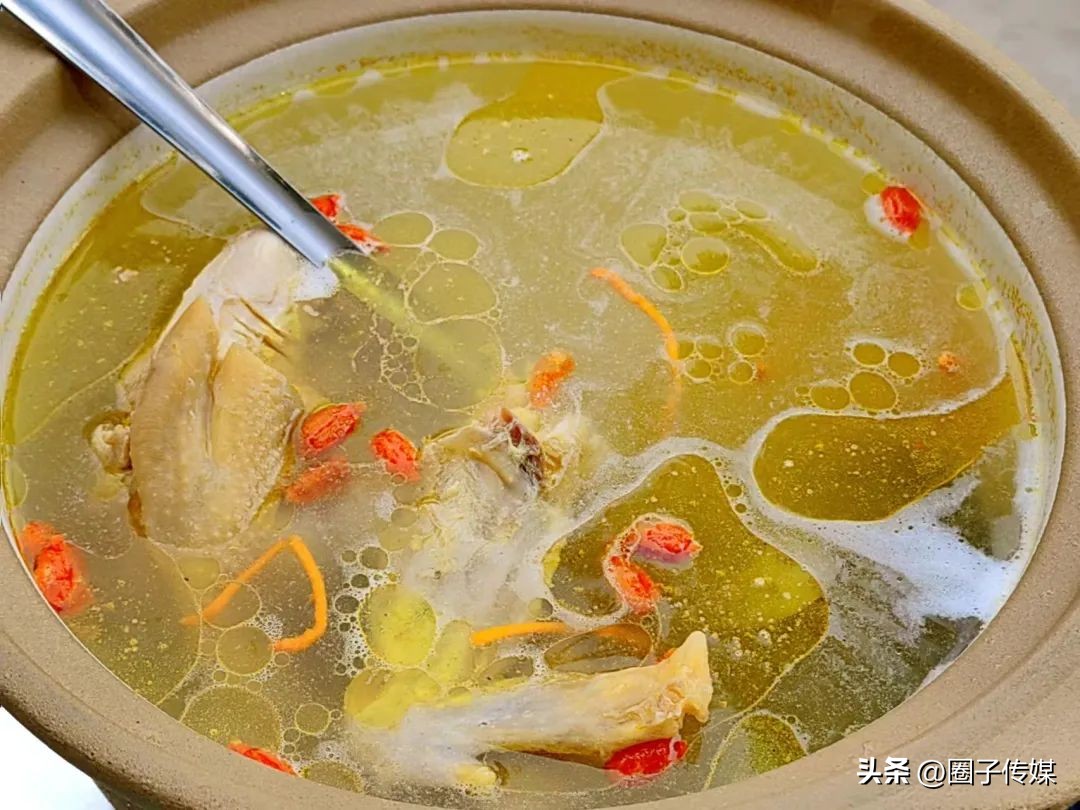 探幽鲜踪，隐匿在南郊宾馆的一处秘境，【中土啤酒花园】