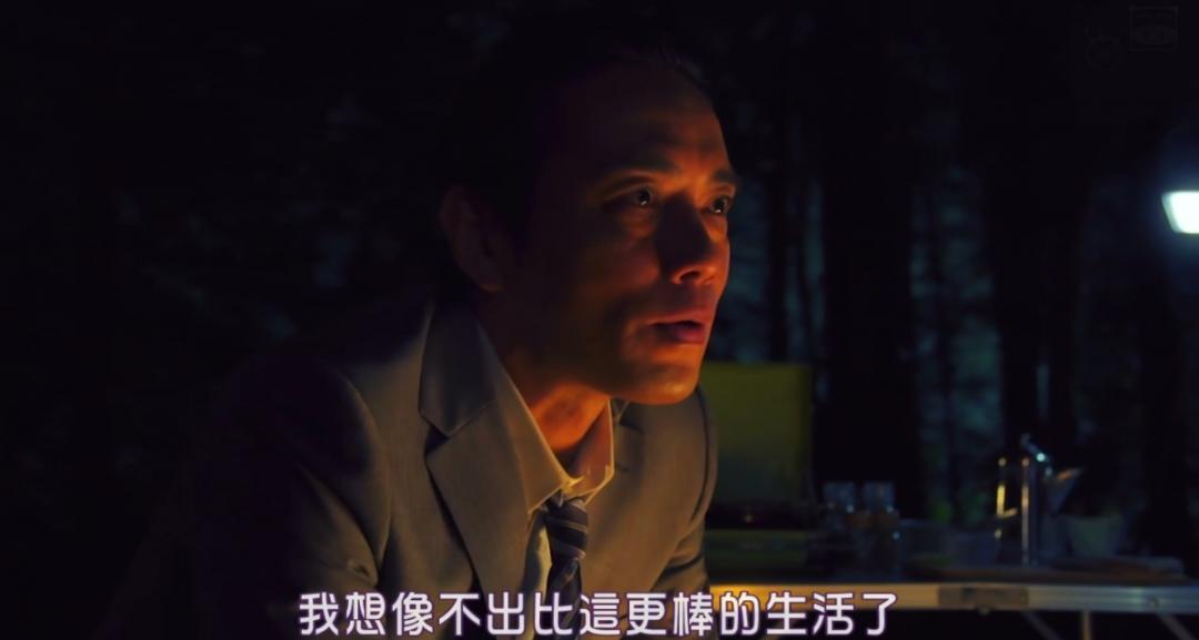 “宇宙的尽头是带货”，新东方英语老师去直播，可悲吗？