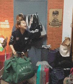 女孩子看见照片后就发个哈哈哈,姑娘不是什么照片都能随便发的