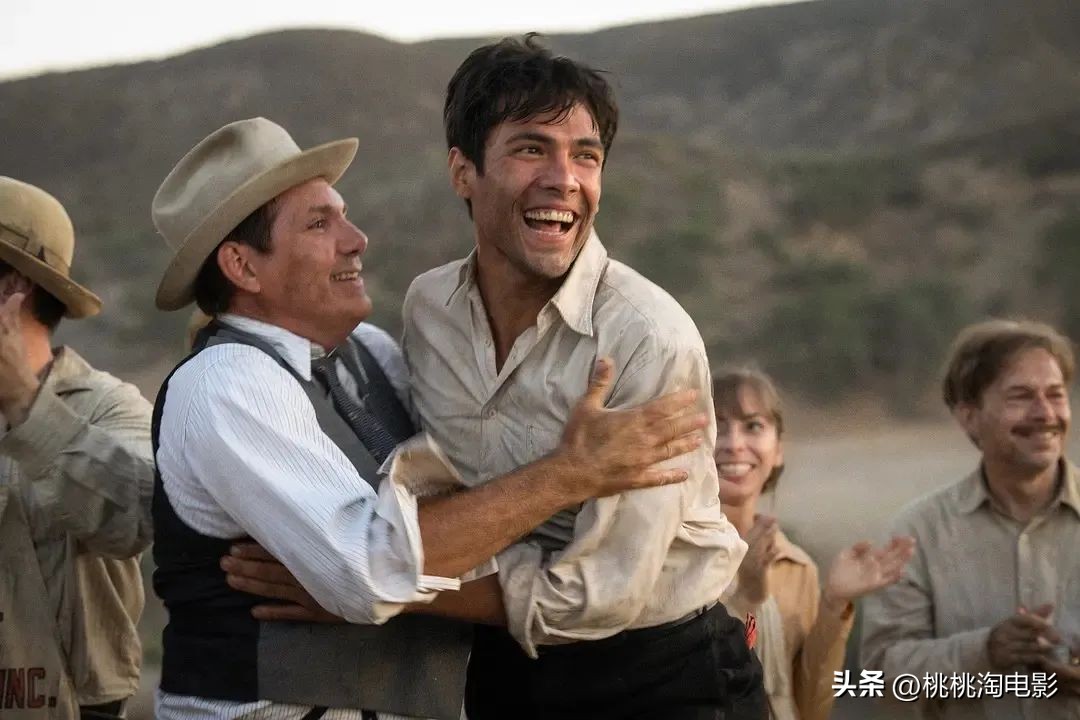 回顾2022年,从这些电影开始