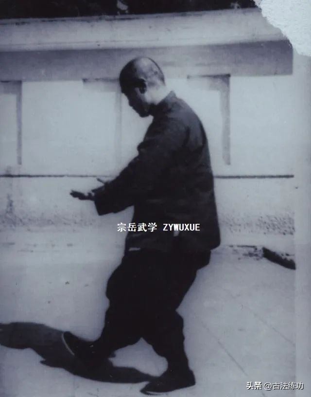 太极松身功教学,练松功的正确方法