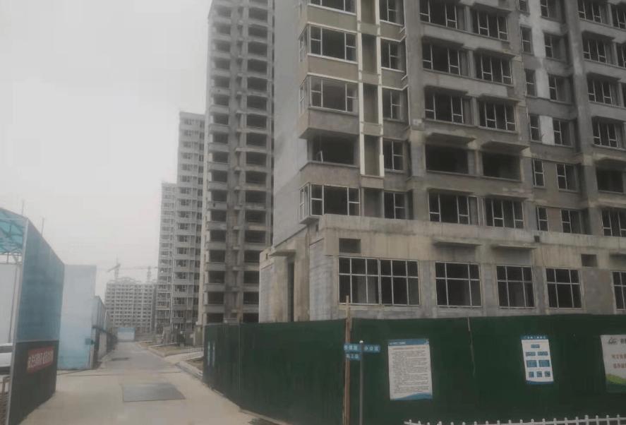 买26层期房，开发商烂尾盖24层，房没了钱还不退，损失谁来承担？