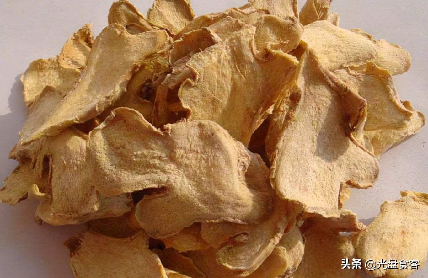 酒后口干吃什么食物最好,酒后口苦口臭特效药