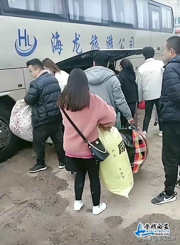 使用尿素袋装行李的人会被嘲笑吗？