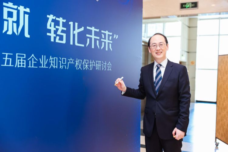 到新技术诞生的地方，与“潜力股”互相成就｜高质量发展口述史