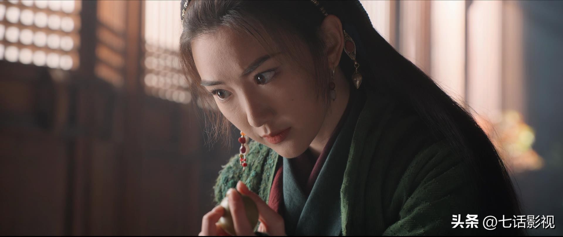 艳压、让妆、倭化、西化通通走开，古装服化道是时候回归正道了