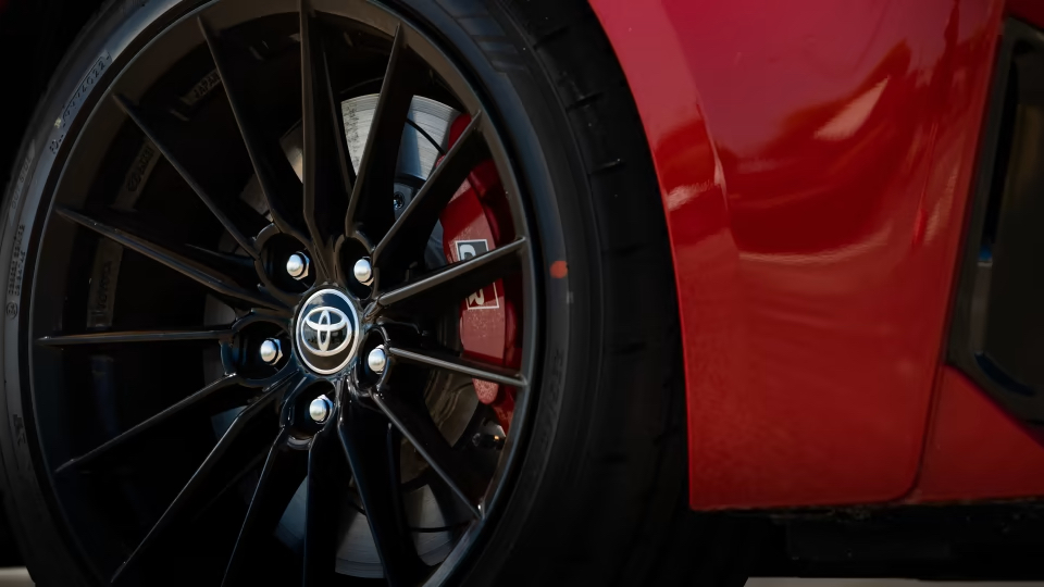 新款gr丰田卡罗拉亮相,丰田卡罗拉gr版顶配