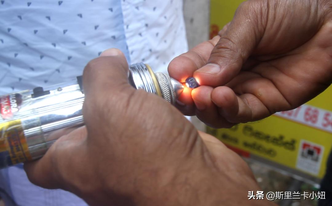 斯里兰卡宝石城在什么地方,斯里兰卡宝石人