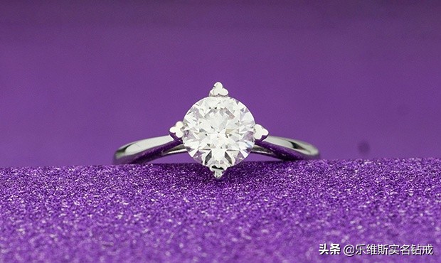 买钻戒怎么选择比较好,钻戒要怎么挑选才是正品