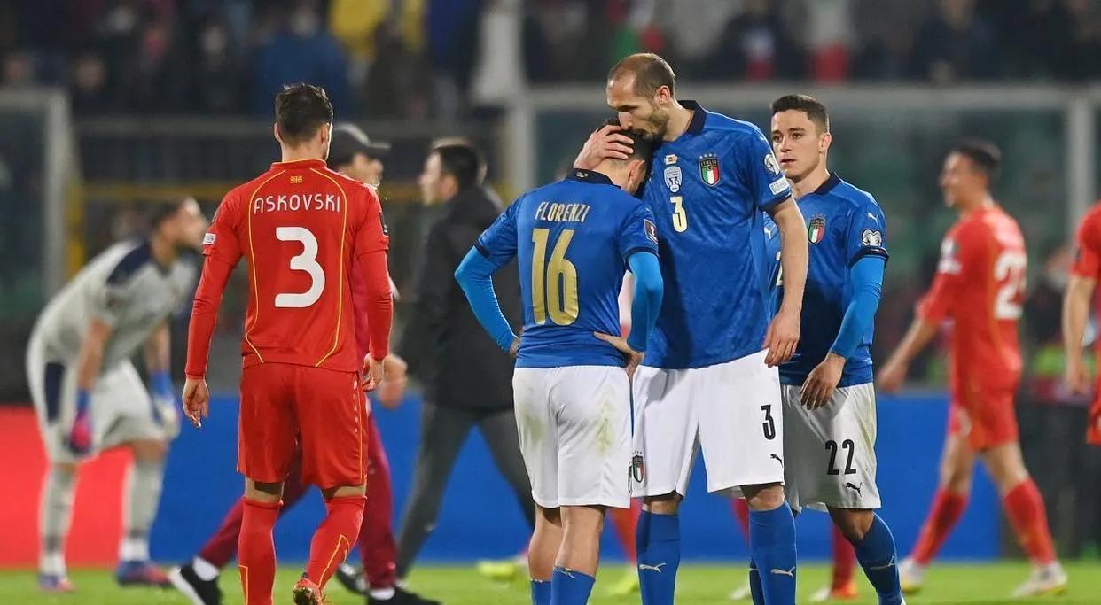 世界杯冠军奖杯能卖多少钱,世界杯的冠军奖杯值多少钱啊