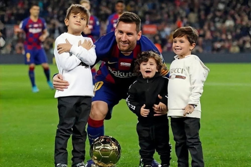 梅西巴萨故事,梅西感情经历纪录片