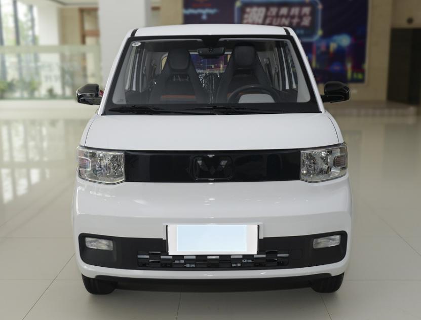 五菱宏光miniev2020和2021区别,五菱宏光miniev2021款对比2020款