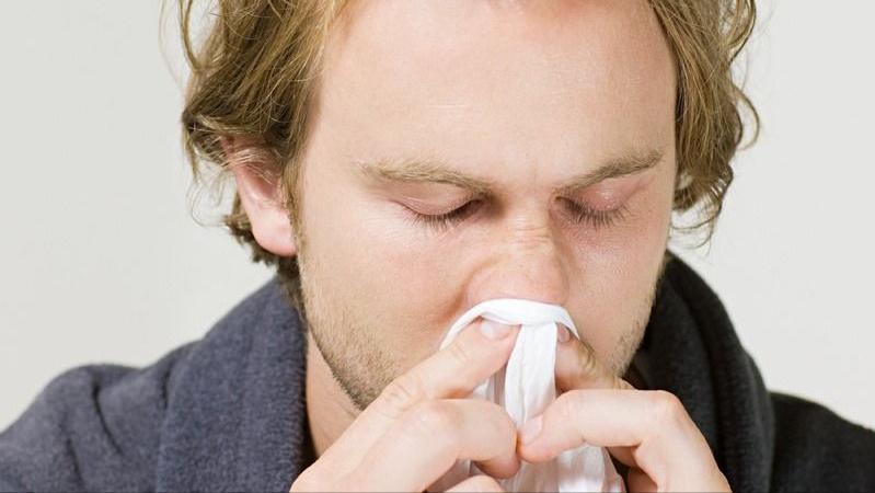 鼻毛白是变老了吗,鼻毛变白是什么原因怎么治疗