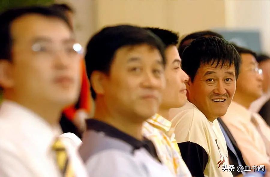 中国男篮假球,中国男篮男足为什么就打不好球