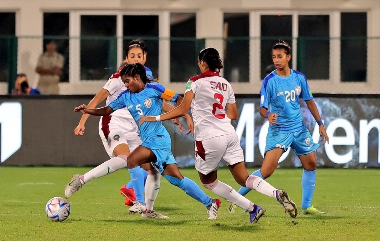 0-8！0-3！东道主成首支出局球队，鱼腩队办赛给中国足球提醒