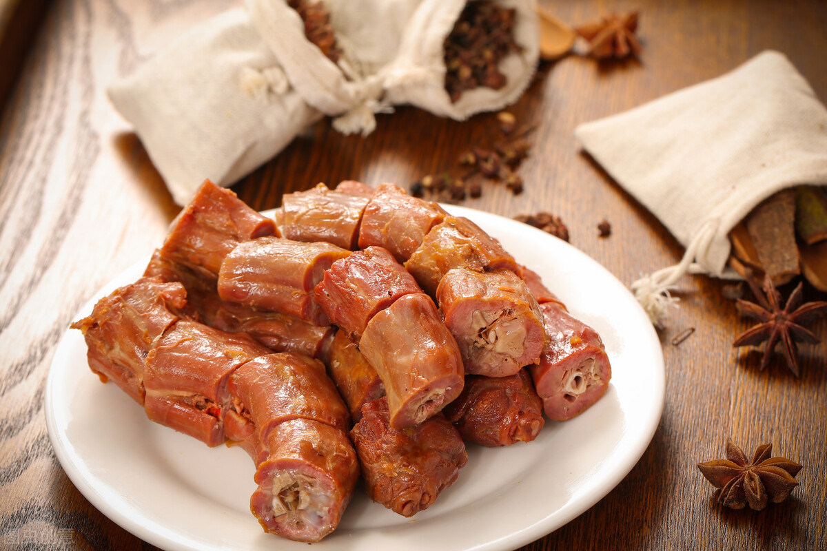 简单自制好卤水轻松搞定各种卤味,在家自制简单卤味一般有什么材料