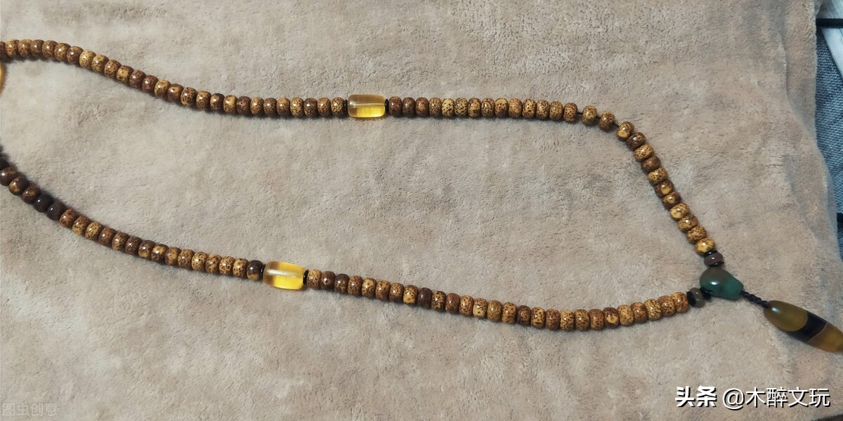 星月菩提变黑是真的吗,星月菩提靠什么变色