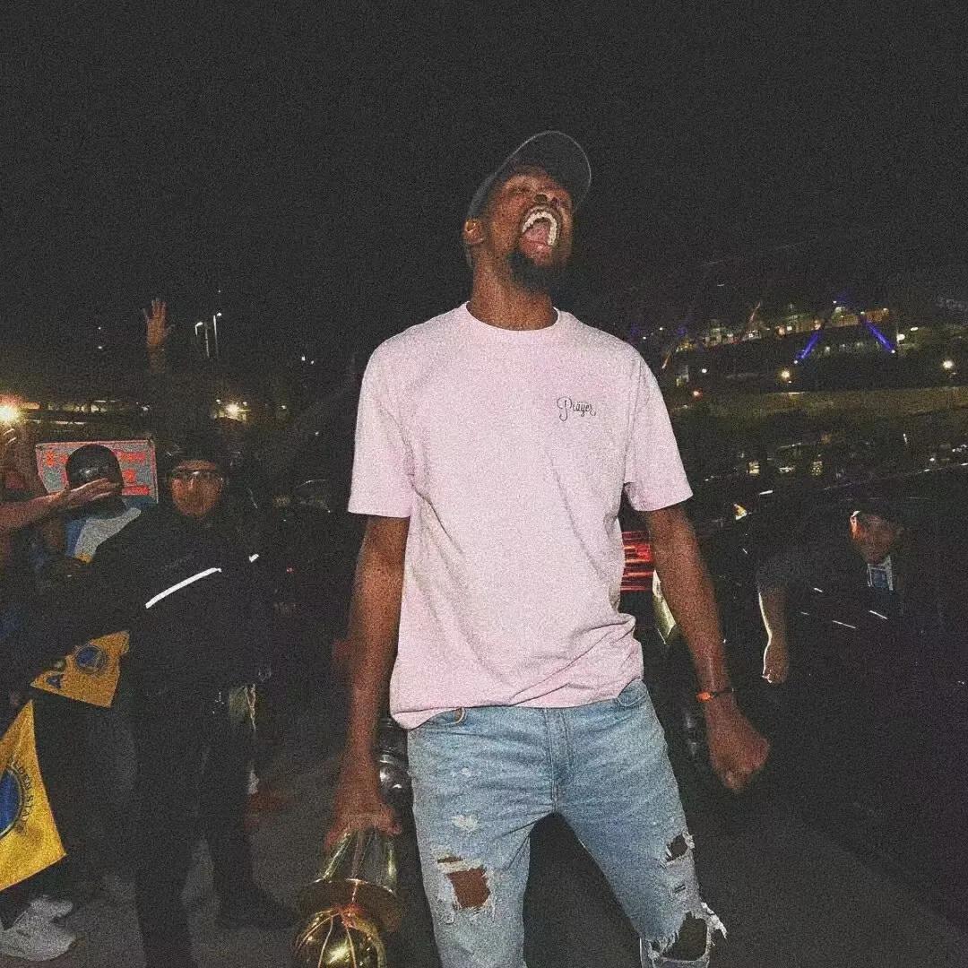 篮球壁纸头像,美式篮球球员照片图集