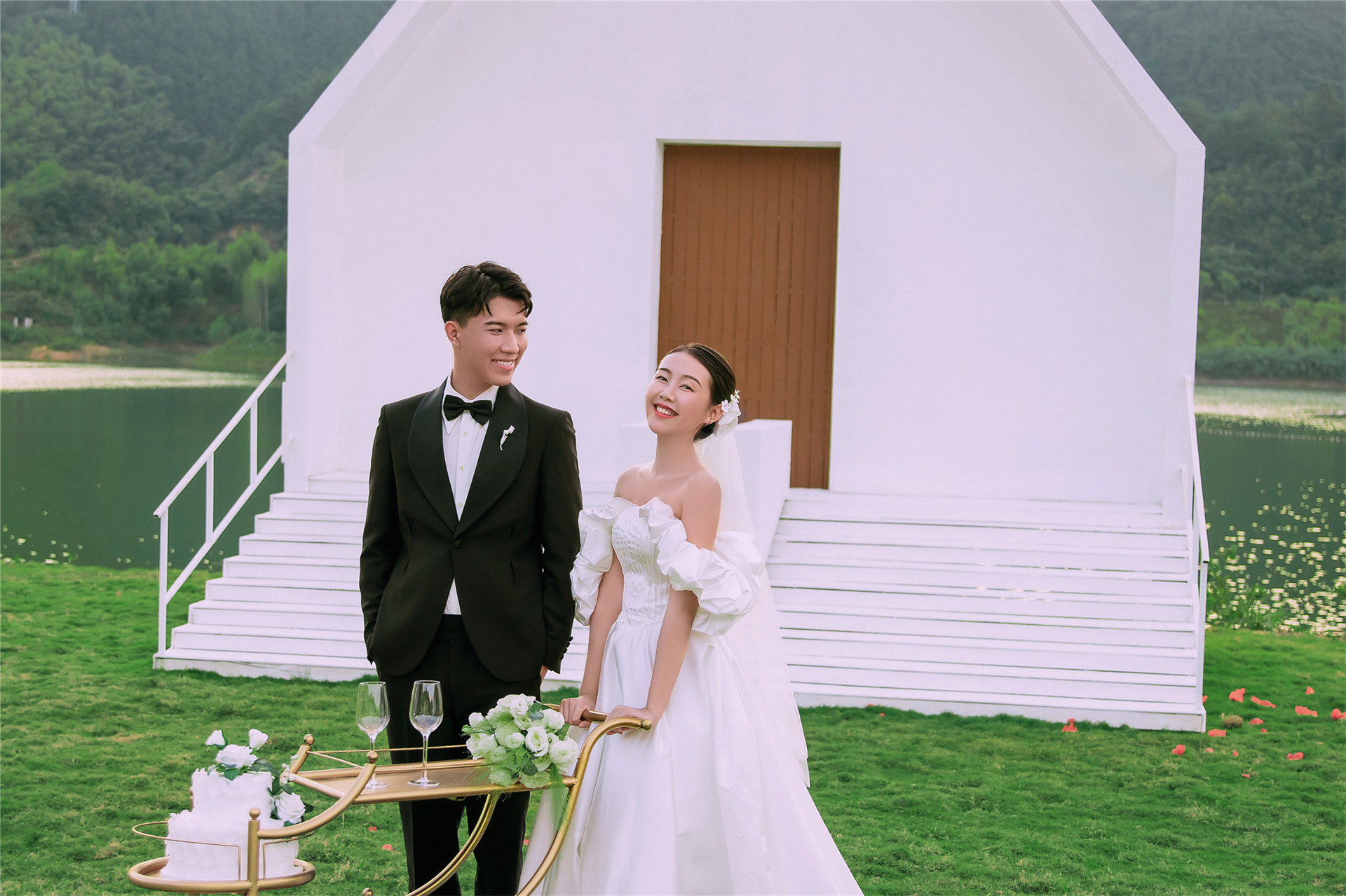 杭州婚纱摄影工作室前十名推荐,杭州高端婚纱摄影哪家好