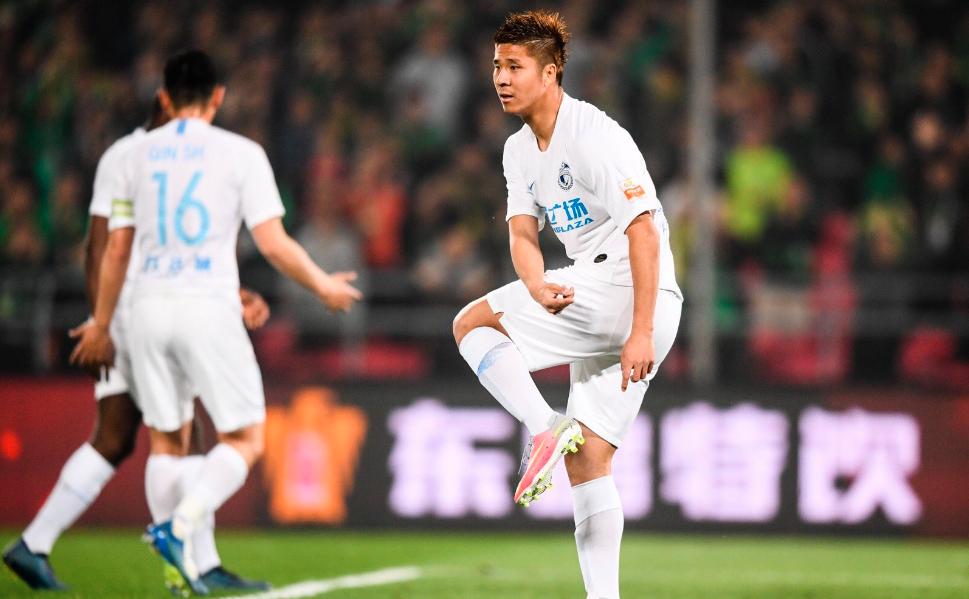 国足太太团斗艳美如画,国足太太团真实身材