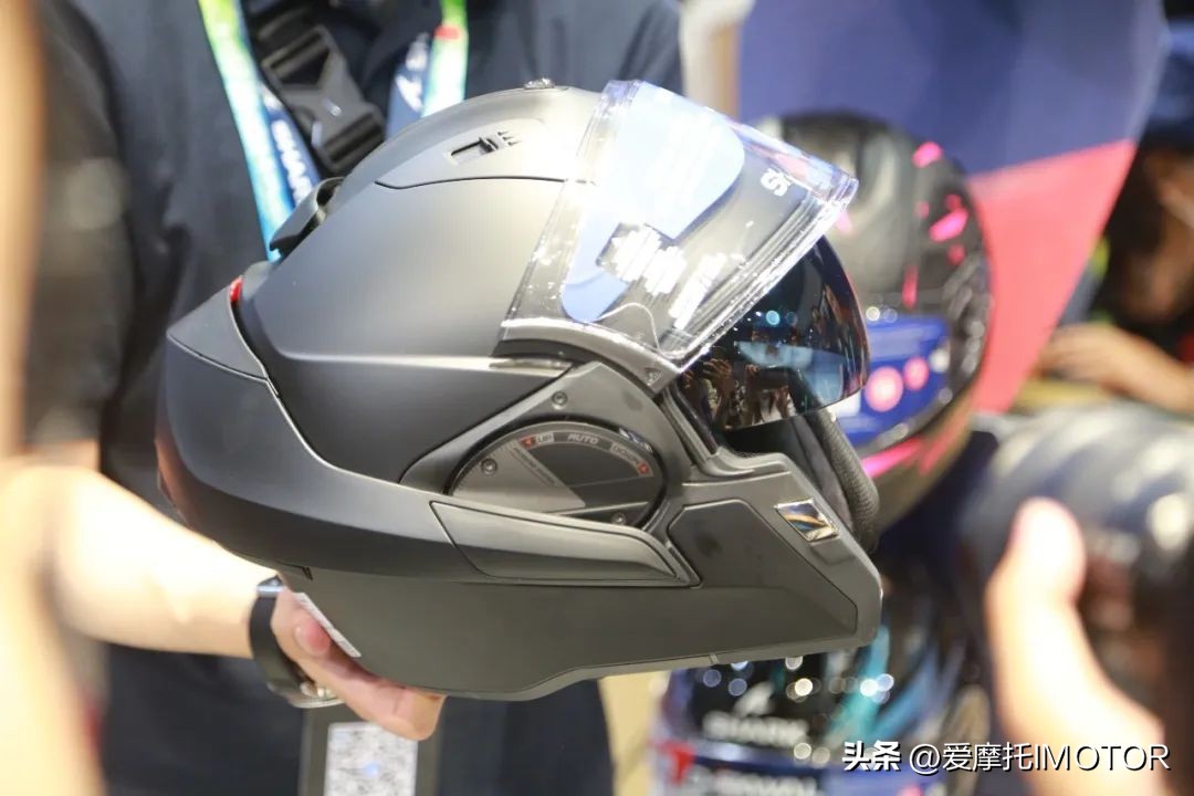 shark大尾翼是限量盔么,shark大尾翼赛道盔