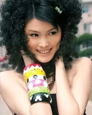 超模何穗崔始源,崔始源刘雯何穗