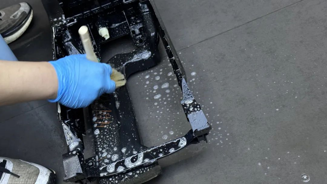 13代半皇冠底盘松散回炉重造,十三代皇冠彻底整备