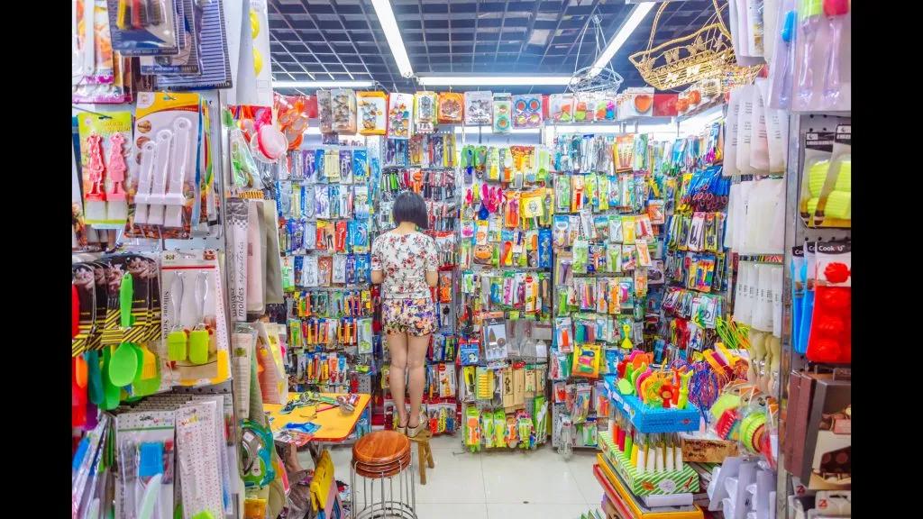 荆州义乌小商品城现状,义乌中国小商品城第三代市场