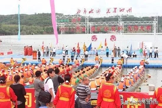 一年一端午一岁一安康出自哪首诗,一年一端午一岁一安康的全文解释