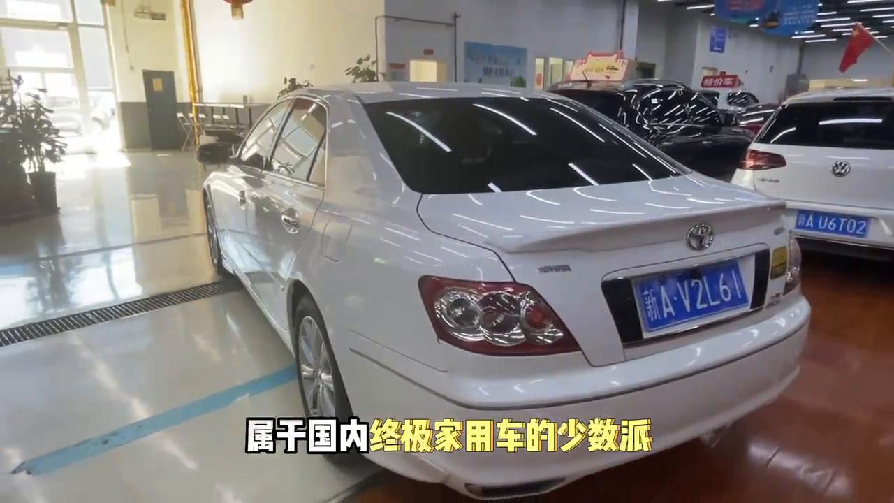 2022年12款丰田锐志还值多少钱,10款丰田锐志多少匹马力