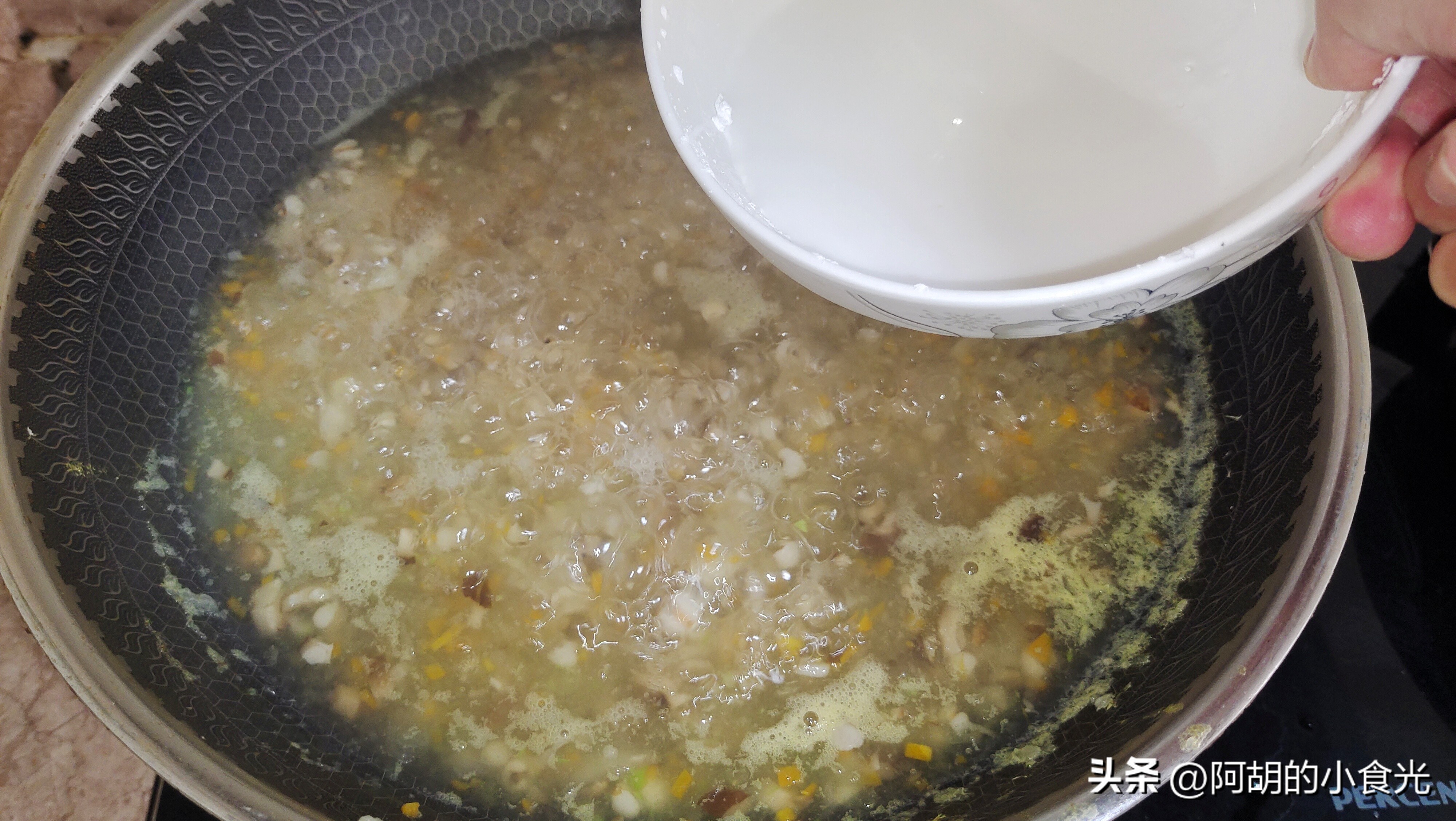 祛湿冬瓜薏米汤正宗做法,冬瓜薏米汤放什么才不寒凉