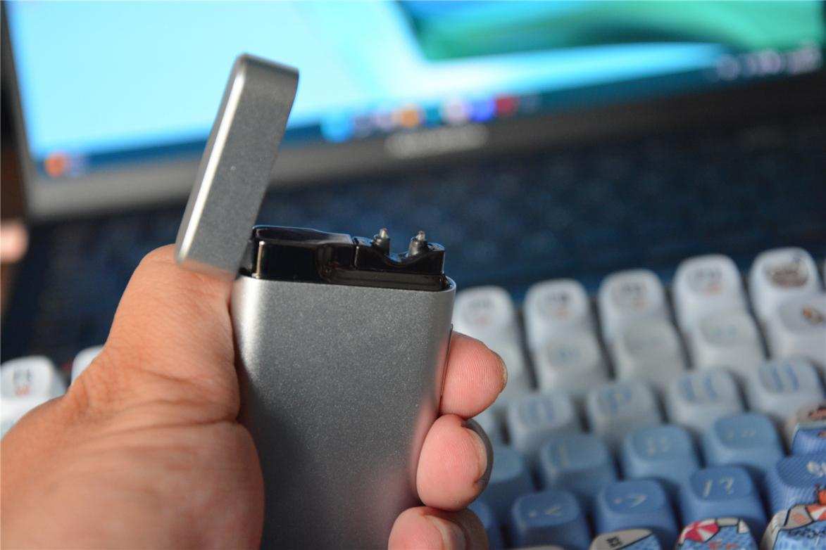 极蜂电弧充电式打火机,黑科技离子电弧打火机