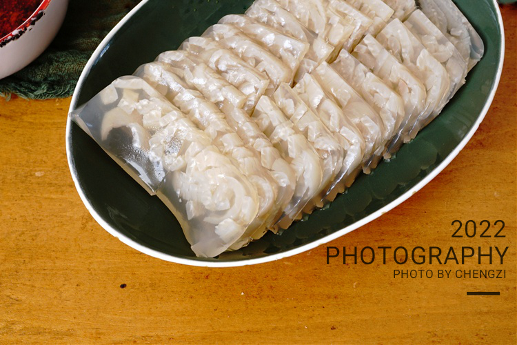 猪皮冻最正宗的做法妙招姐,晶莹剔透的猪皮冻详细教程