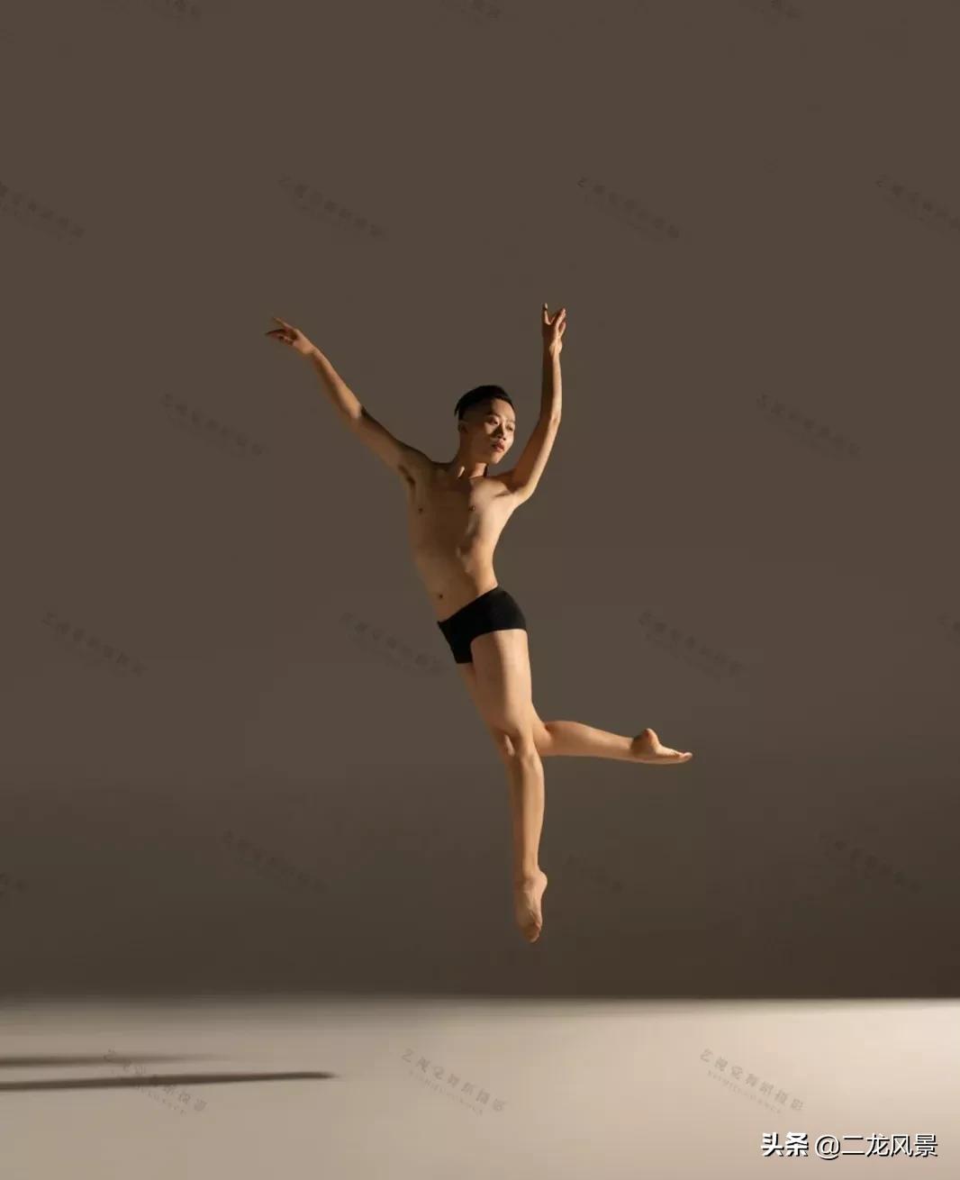 男舞蹈生舞蹈艺术照片,男士艺术照的拍摄