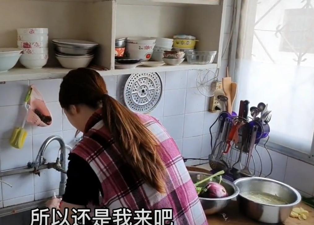 山东小伙零彩礼娶日本老婆,山东小伙娶韩国新娘父母