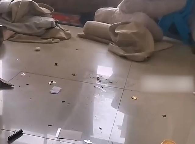 婆婆一万的金手链丢了,弄丢了婆婆送的手链