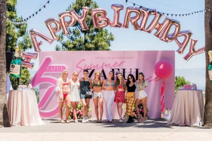 泳装黑马ZAFUL无死角拉流量，在TikTok吸粉42万