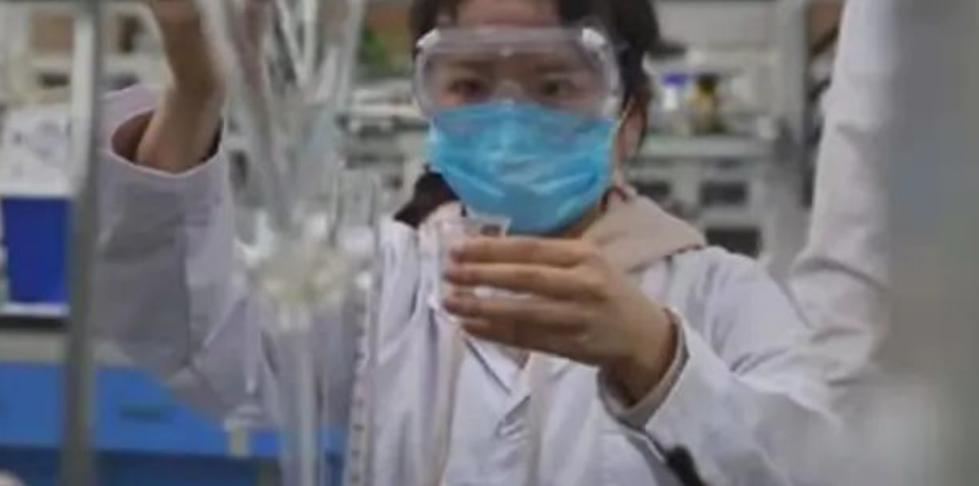 双耳失聪靠唇语考上清华博士,双耳失聪靠唇语考上清华女博士