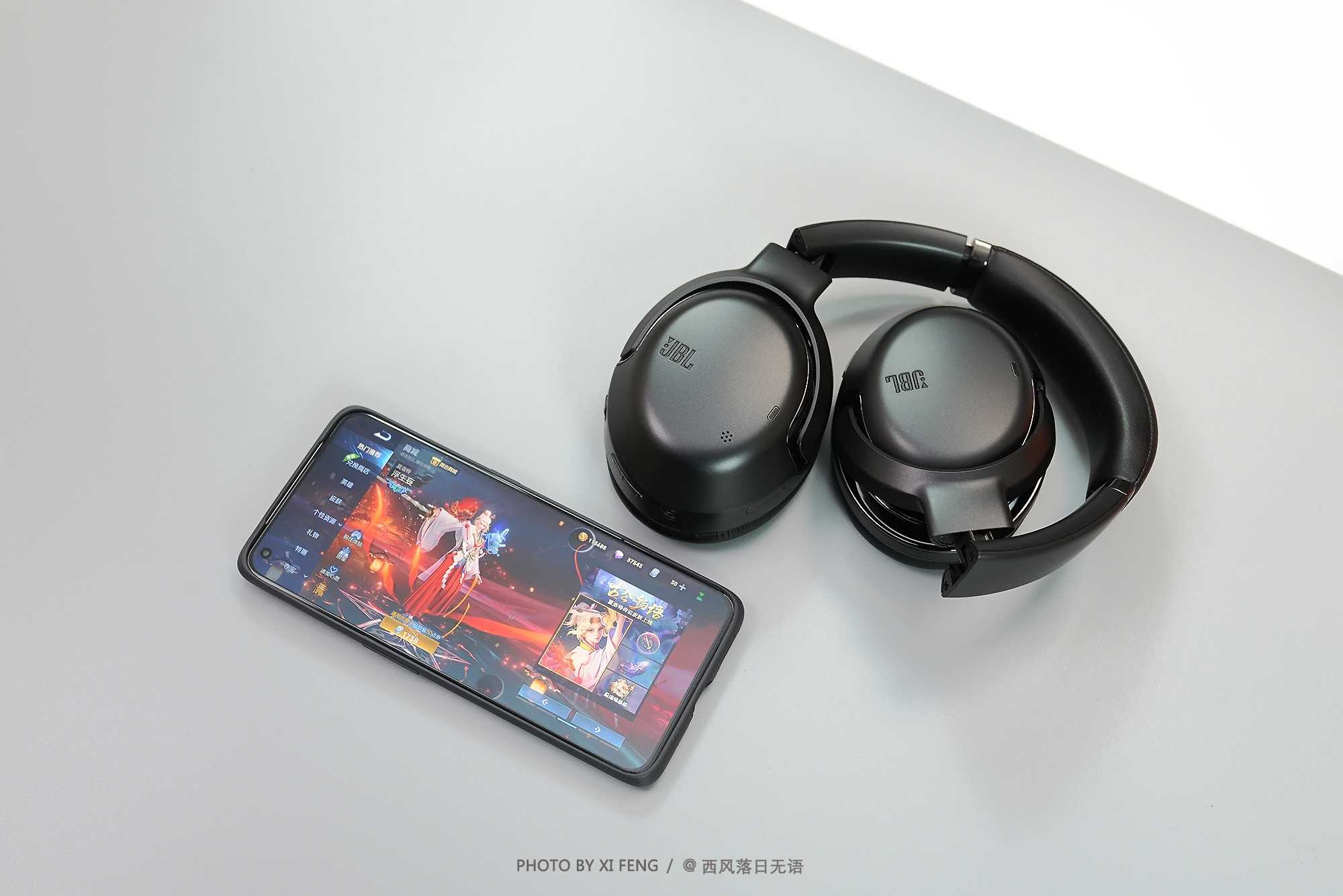 SONY、Bose、JBL三大信仰品牌，顶级降噪大头戴，换你会选谁？