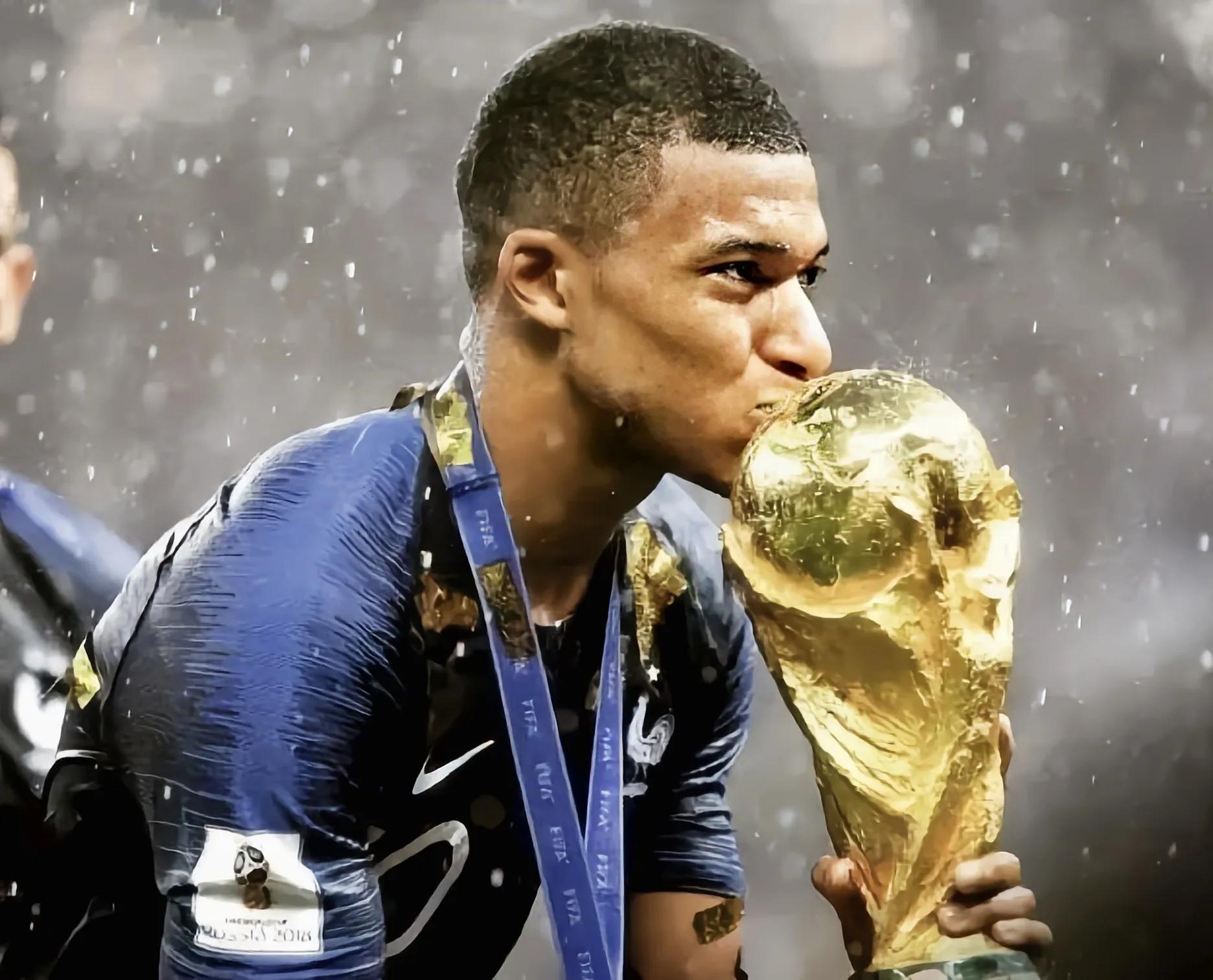 阿根廷夺冠梅西再无遗憾,阿根廷夺冠后梅西为什么小碎步