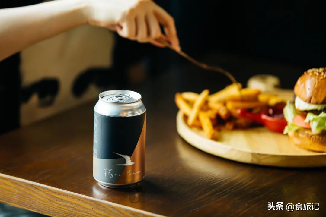 太热了渴不了酒,太热了喝多少饮料都不够