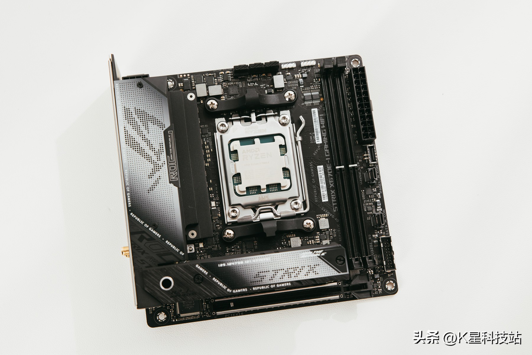 鍗庣x670e涓绘澘涓婁粈涔坈pu,鍗庣strixz690-e瑁呮満瑙嗛