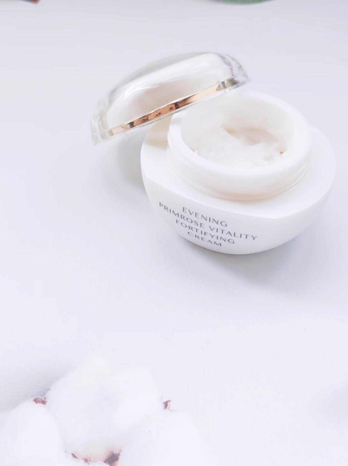 克丽缇娜肌肤护理,克丽缇娜能修复肌肤屏障吗