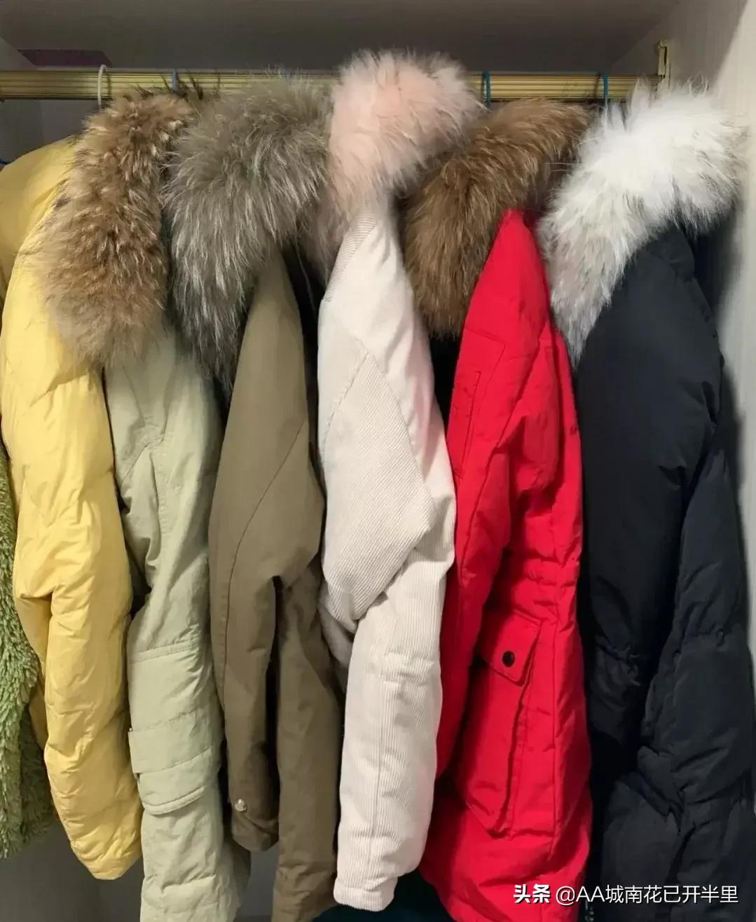 女人衣柜里永远缺一件单品,为啥女人衣柜里永远少一套衣服