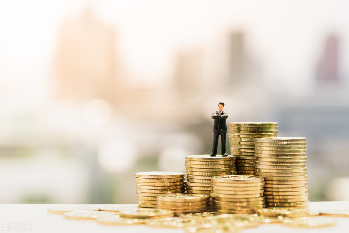 《了不起的盖茨比》：爱而不得，盖茨比不会到此为止