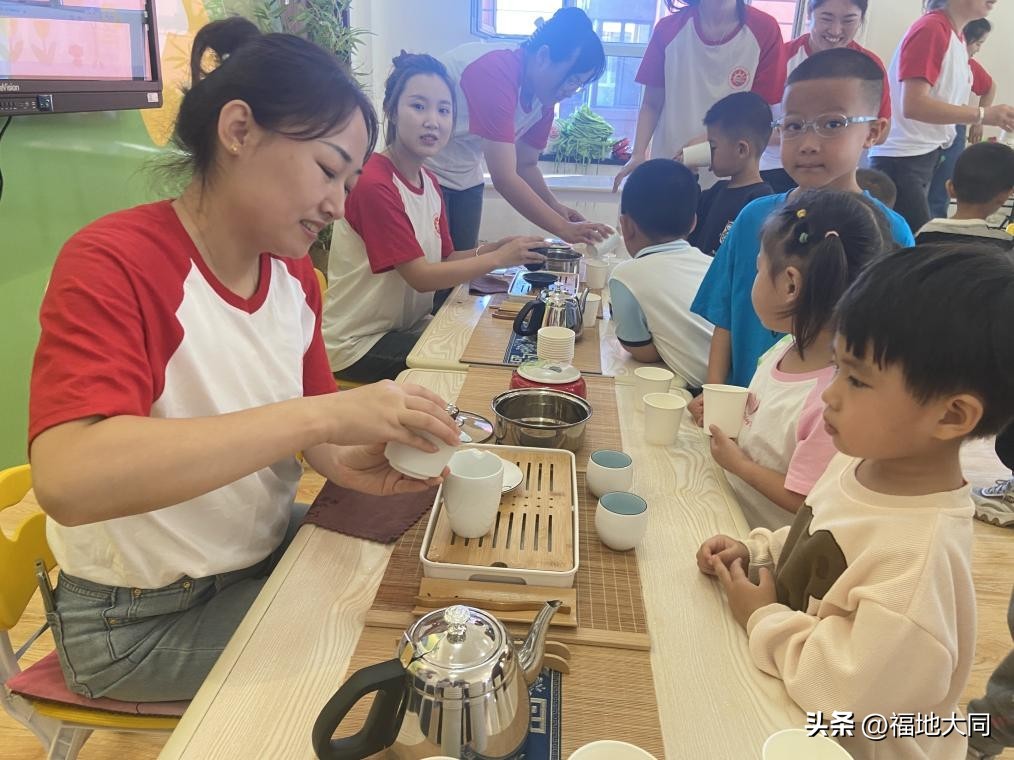 幸福幼儿园新生体验活动,幼儿园新生体验活动圆满结束